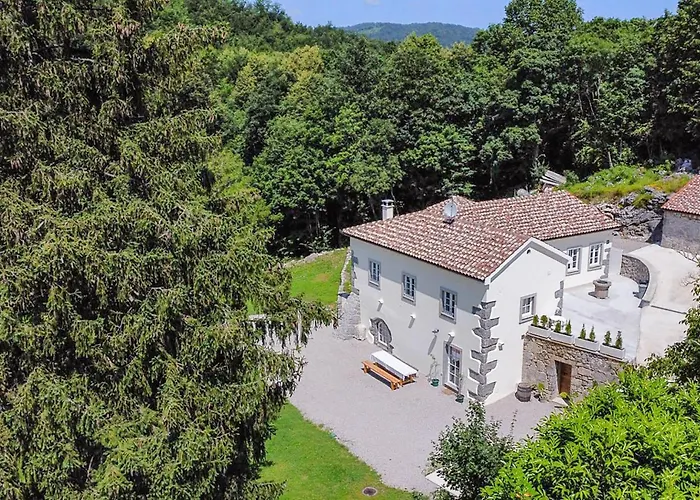 Pet Friendly Home In Zvoneca With Wifi Casa vacanze Zvoneca